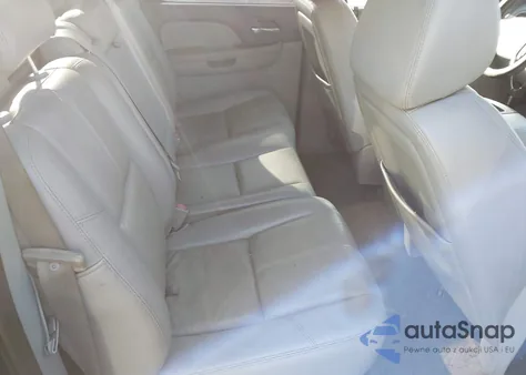 2008 Chevrolet Avalanche 1500 Lt z USA, uszkodzony, nr VIN 3GNEC120X8G254992